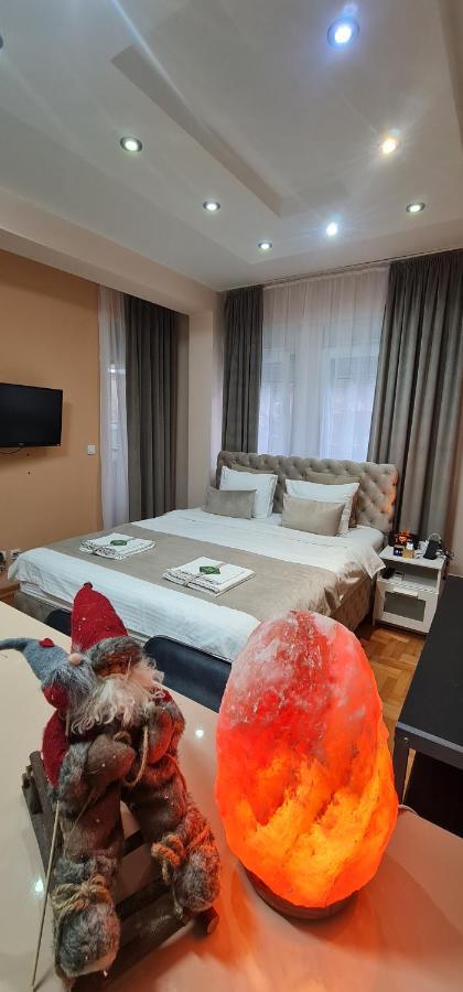 Design Apartment Business Lux 4 Star "Rio" Completely Business Lux Place In The City Center & Free Included Industry Optical Wifi & Netflix & Keyless Code Entry & Full Smart App & Kitchen & Washing Machine & Wide Terrace & Secure 2 Parking Place Ćuprija Dış mekan fotoğraf