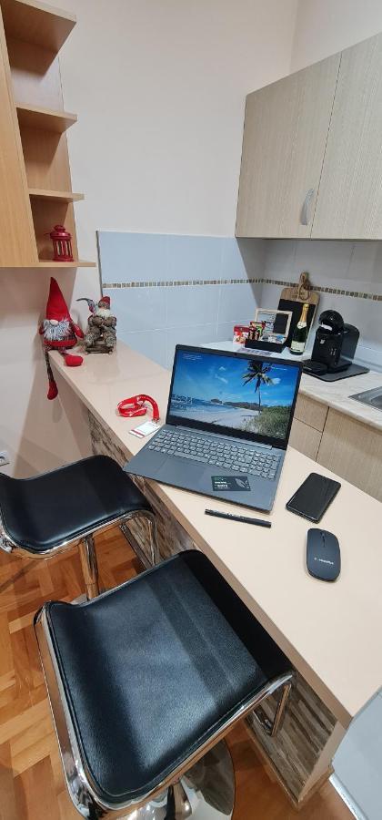 Design Apartment Business Lux 4 Star "Rio" Completely Business Lux Place In The City Center & Free Included Industry Optical Wifi & Netflix & Keyless Code Entry & Full Smart App & Kitchen & Washing Machine & Wide Terrace & Secure 2 Parking Place Ćuprija Dış mekan fotoğraf