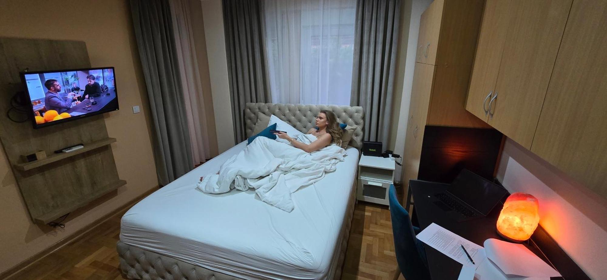 Design Apartment Business Lux 4 Star "Rio" Completely Business Lux Place In The City Center & Free Included Industry Optical Wifi & Netflix & Keyless Code Entry & Full Smart App & Kitchen & Washing Machine & Wide Terrace & Secure 2 Parking Place Ćuprija Dış mekan fotoğraf
